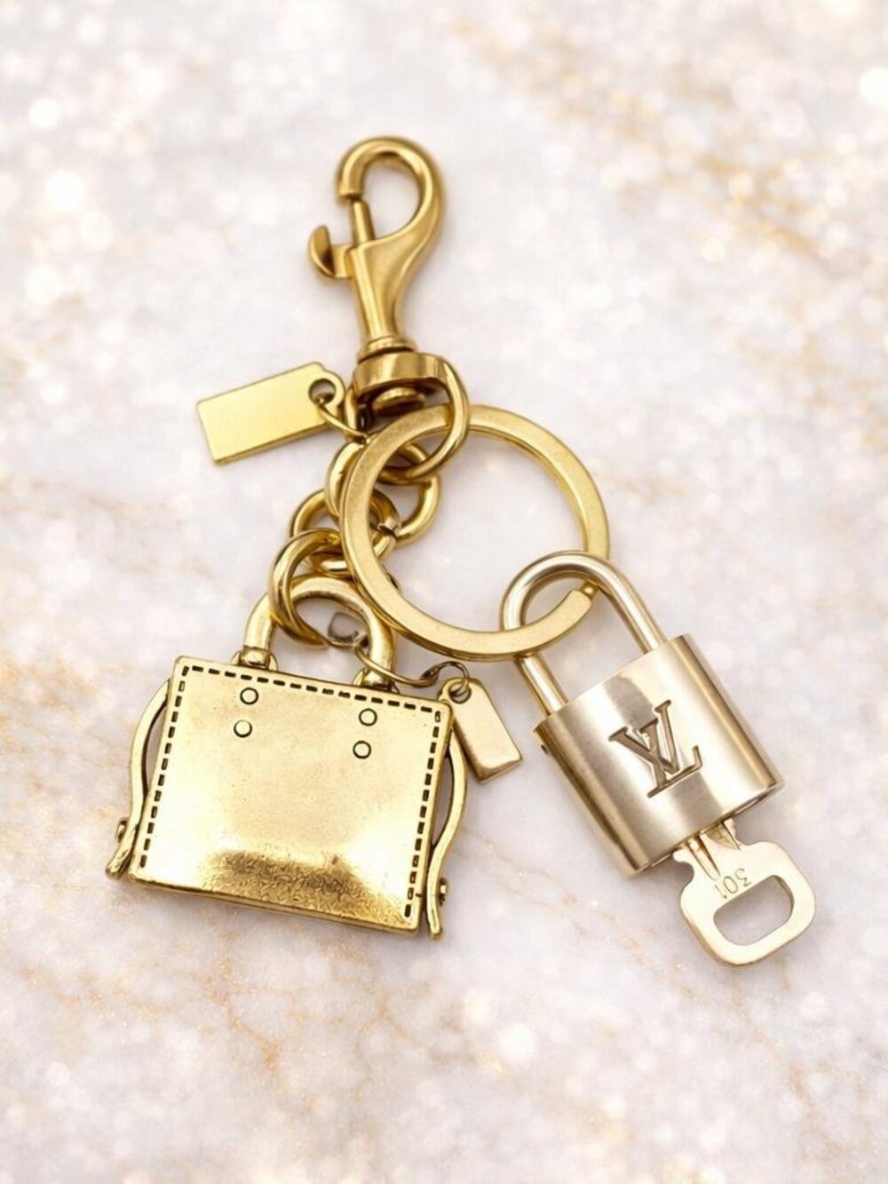 Authentic LV Louis Vuitton Gold Padlock 🔑Unbranded Bag Keychain Bag Charm